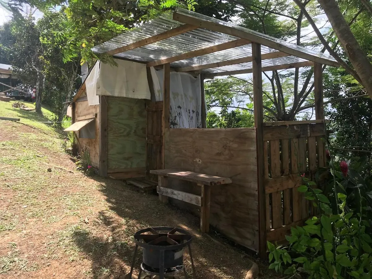 קאגואס Camping Para Dos - A Escoger Segun Disponibilidad De Caseta O Cabana