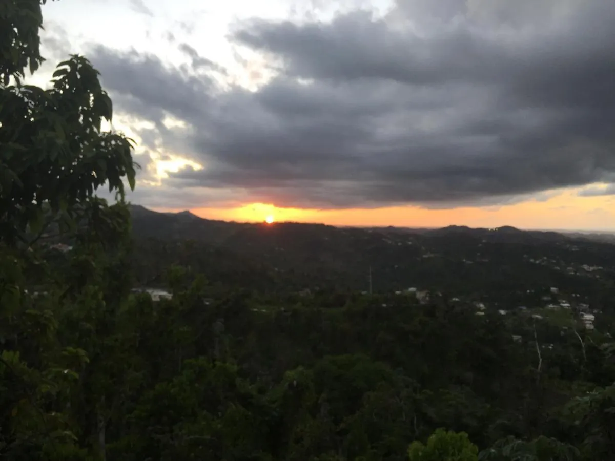 Campsite Camping Para Dos - A Escoger Segun Disponibilidad De Caseta O Cabana Caguas Puerto Rico